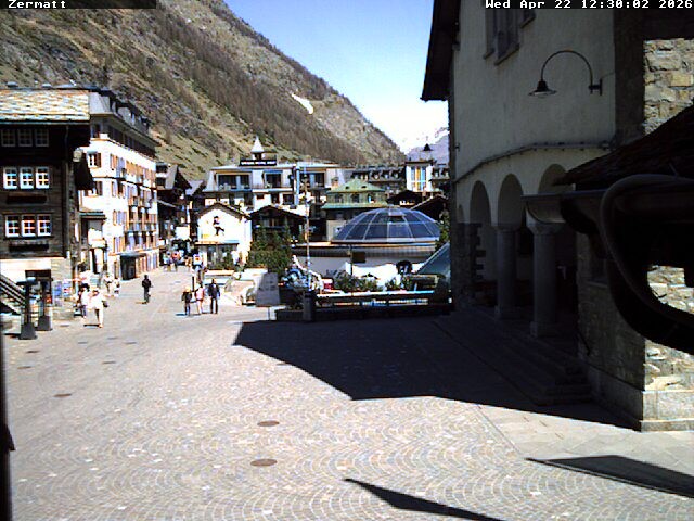 Archiv Foto Webcam Gemeindehaus Zermatt