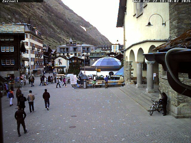 Archiv Foto Webcam Gemeindehaus Zermatt