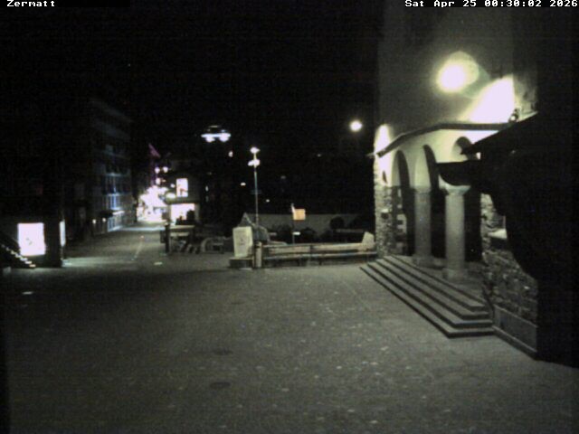 Archiv Foto Webcam Gemeindehaus Zermatt