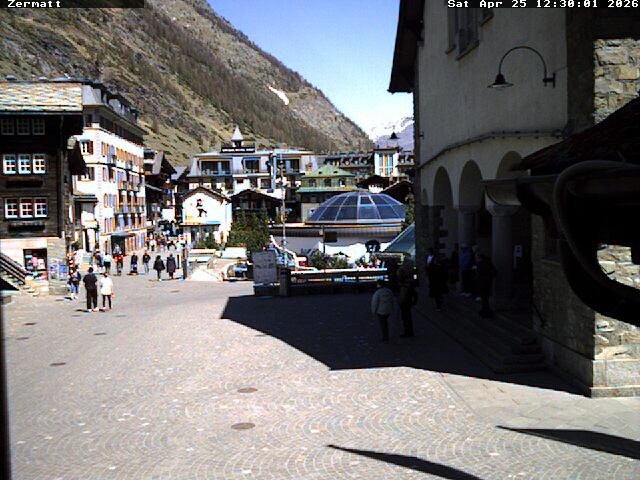 Archiv Foto Webcam Gemeindehaus Zermatt