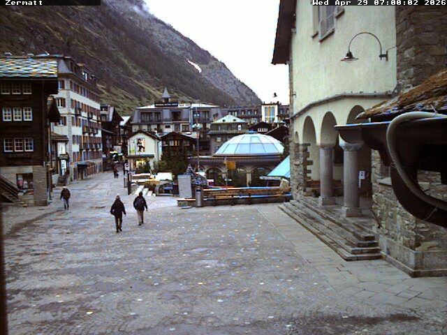 Archiv Foto Webcam Gemeindehaus Zermatt