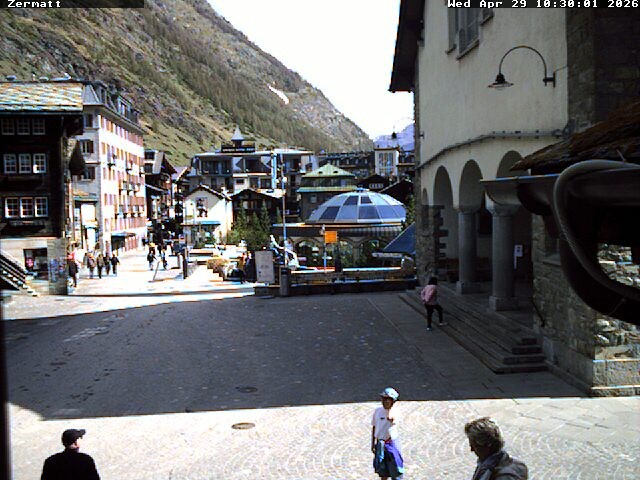 Archiv Foto Webcam Gemeindehaus Zermatt