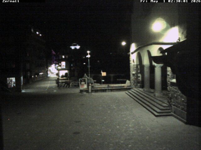 Archiv Foto Webcam Gemeindehaus Zermatt