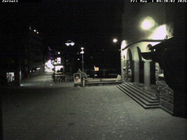 Archiv Foto Webcam Gemeindehaus Zermatt