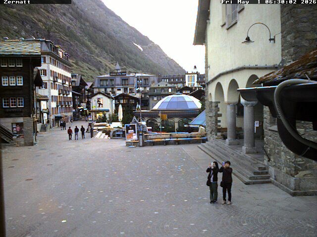 Archiv Foto Webcam Gemeindehaus Zermatt