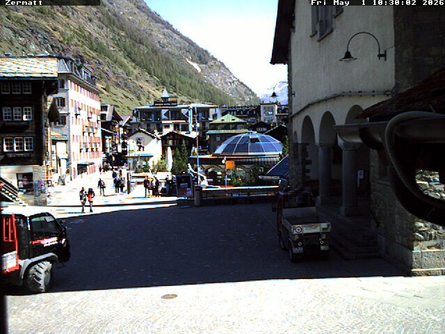 Archiv Foto Webcam Gemeindehaus Zermatt