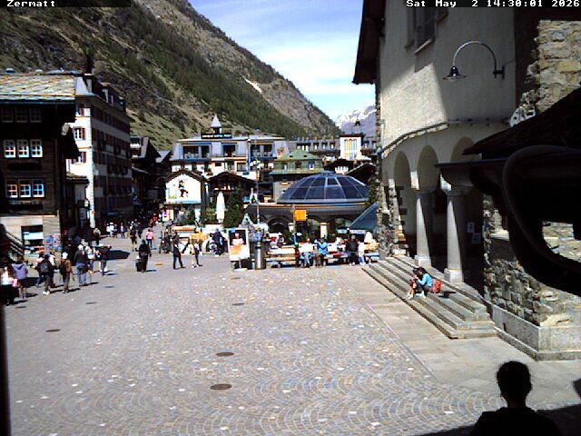 Archiv Foto Webcam Gemeindehaus Zermatt