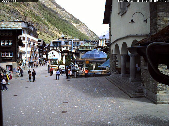 Archived image Webcam Zermatt Village