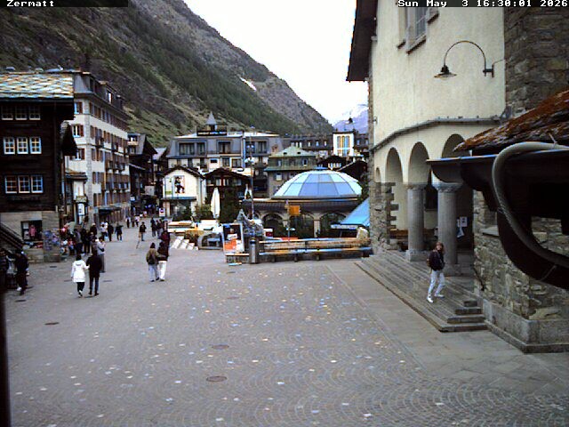 Archived image Webcam Zermatt Village