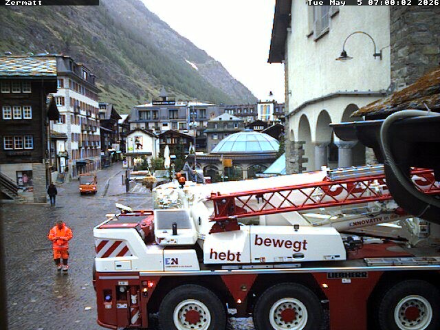 Archived image Webcam Zermatt Village