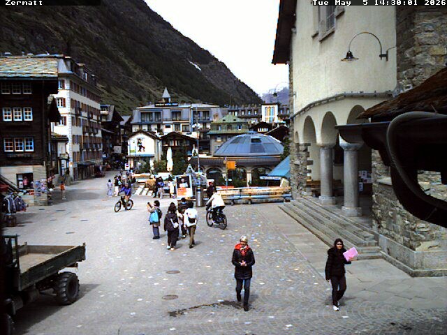 Archived image Webcam Zermatt Village