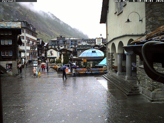 Archiv Foto Webcam Gemeindehaus Zermatt