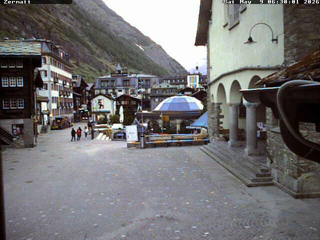 Archiv Foto Webcam Gemeindehaus Zermatt