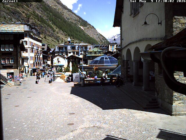 Archiv Foto Webcam Gemeindehaus Zermatt