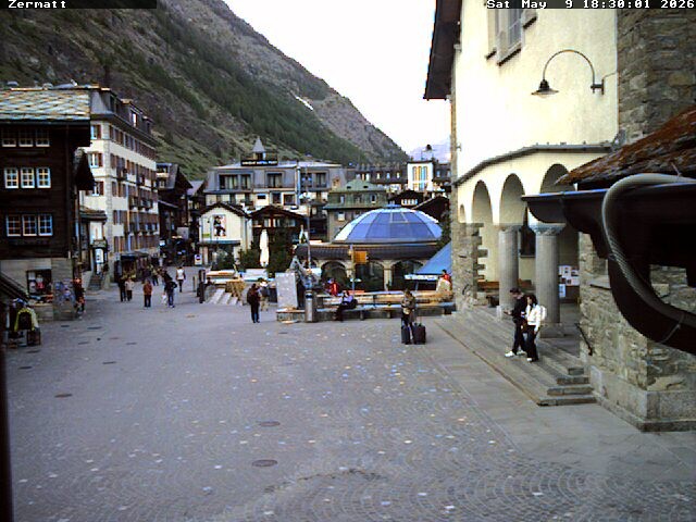 Archiv Foto Webcam Gemeindehaus Zermatt