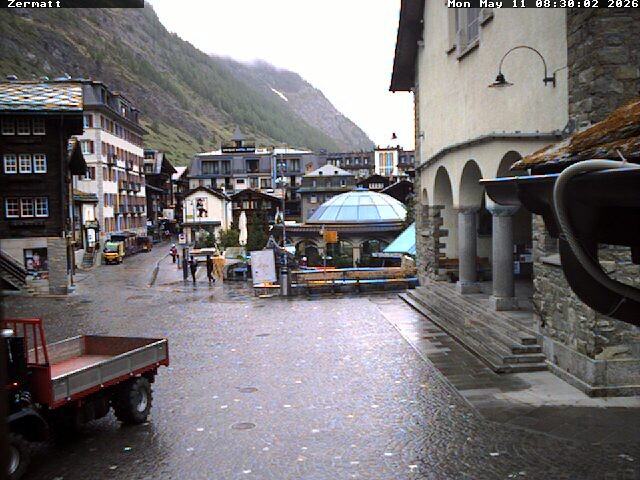 Archiv Foto Webcam Gemeindehaus Zermatt