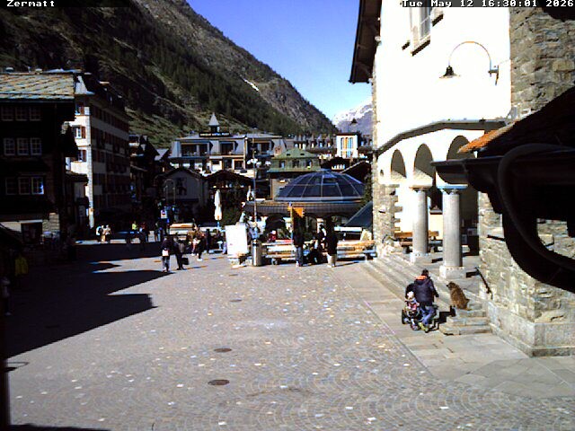 Archived image Webcam Zermatt Village