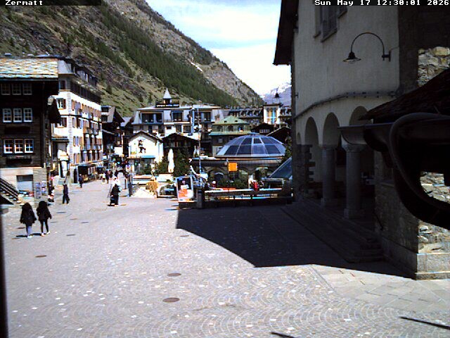 Archiv Foto Webcam Gemeindehaus Zermatt