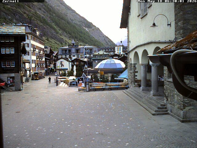 Archived image Webcam Zermatt Village
