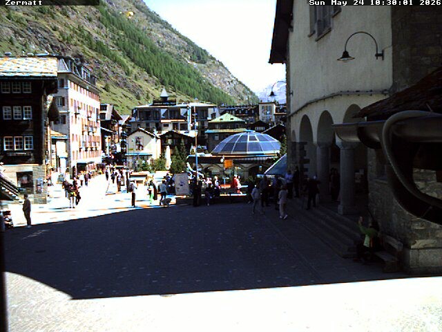 Archiv Foto Webcam Gemeindehaus Zermatt