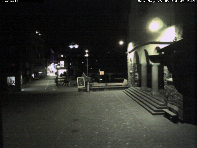 Archiv Foto Webcam Gemeindehaus Zermatt
