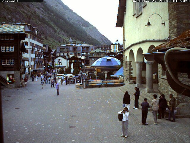 Archiv Foto Webcam Gemeindehaus Zermatt
