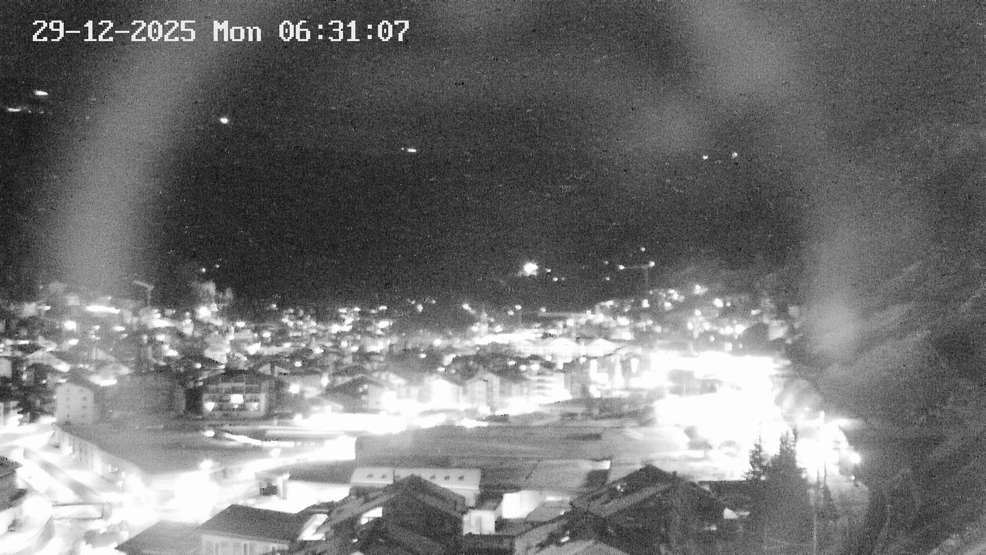 Archiv Foto Webcam Zermatt: Blick auf das Dorf