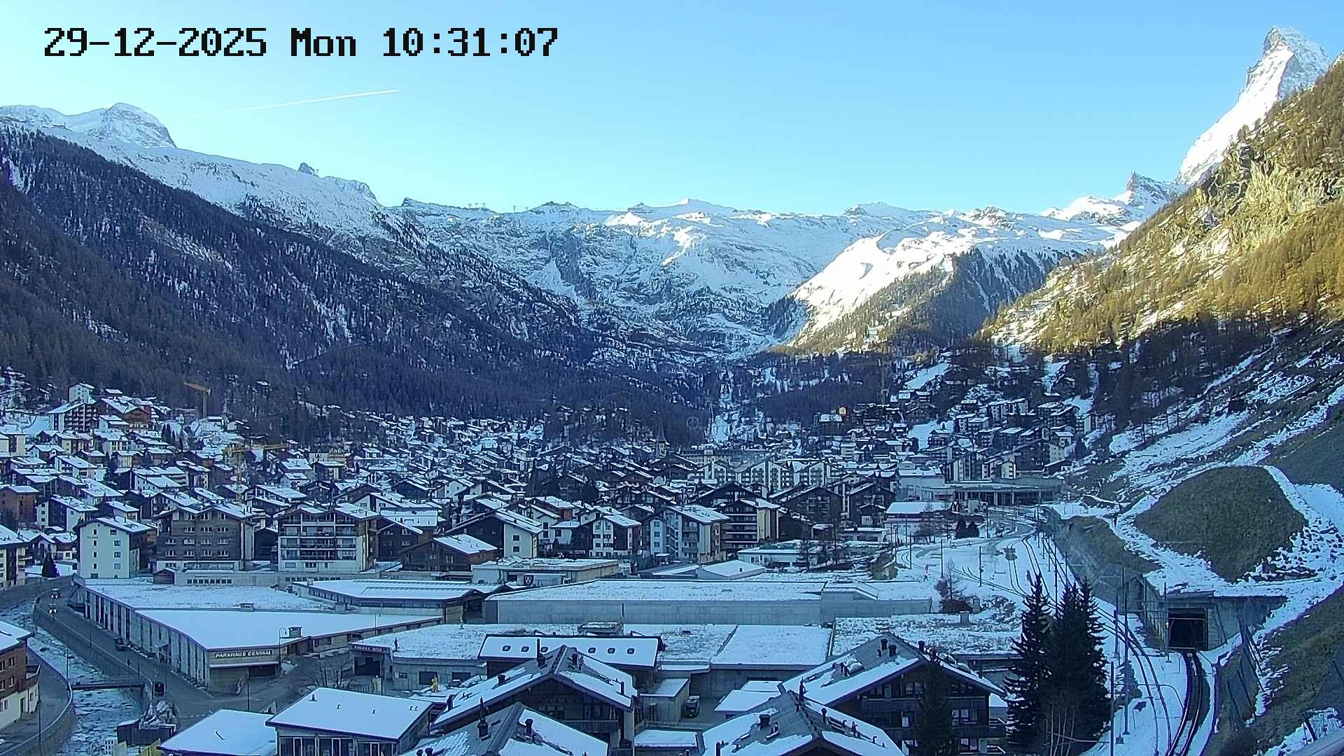 Archiv Foto Webcam Zermatt: Blick auf das Dorf