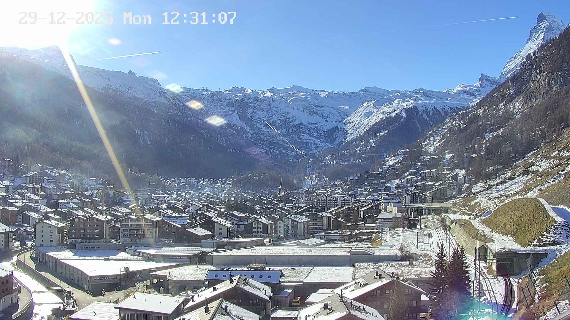 Archiv Foto Webcam Zermatt: Blick auf das Dorf