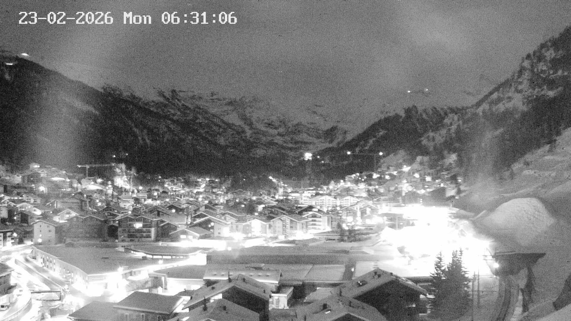Archiv Foto Webcam Zermatt: Blick auf das Dorf