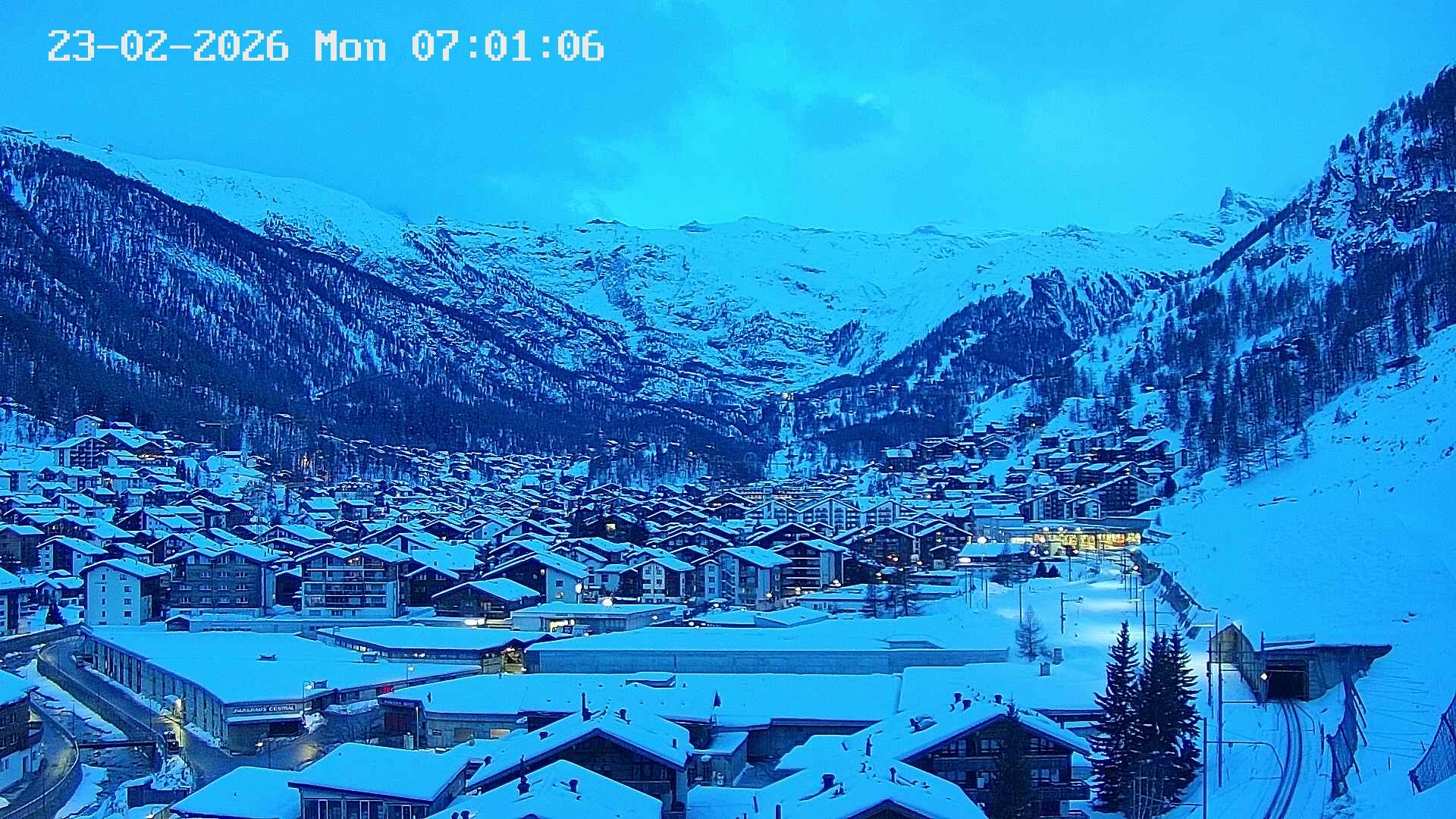Archiv Foto Webcam Zermatt: Blick auf das Dorf