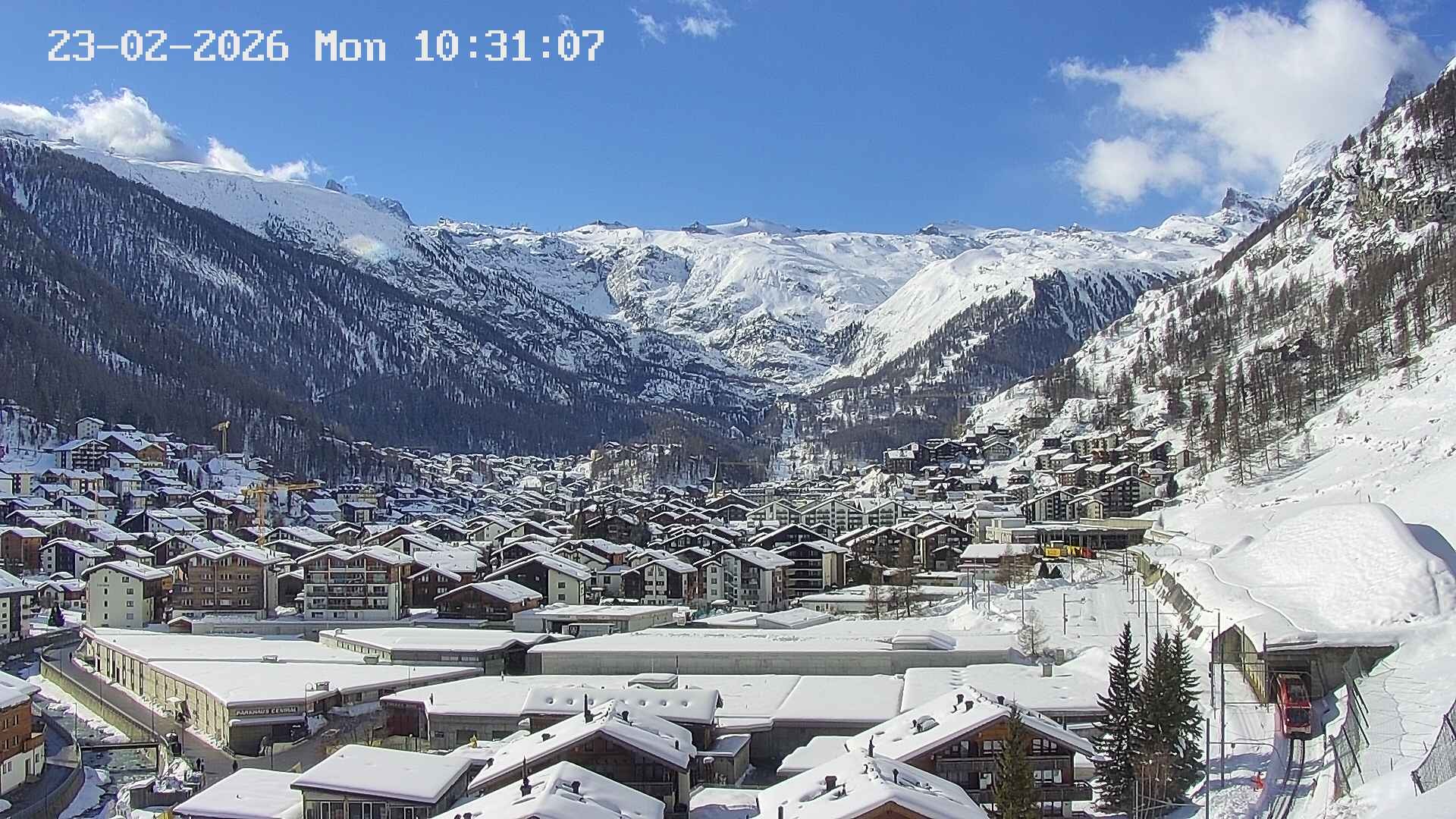 Archiv Foto Webcam Zermatt: Blick auf das Dorf