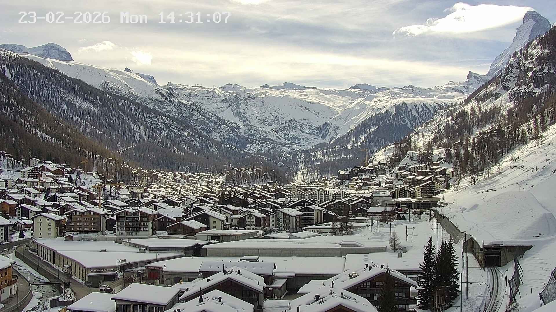 Archiv Foto Webcam Zermatt: Blick auf das Dorf