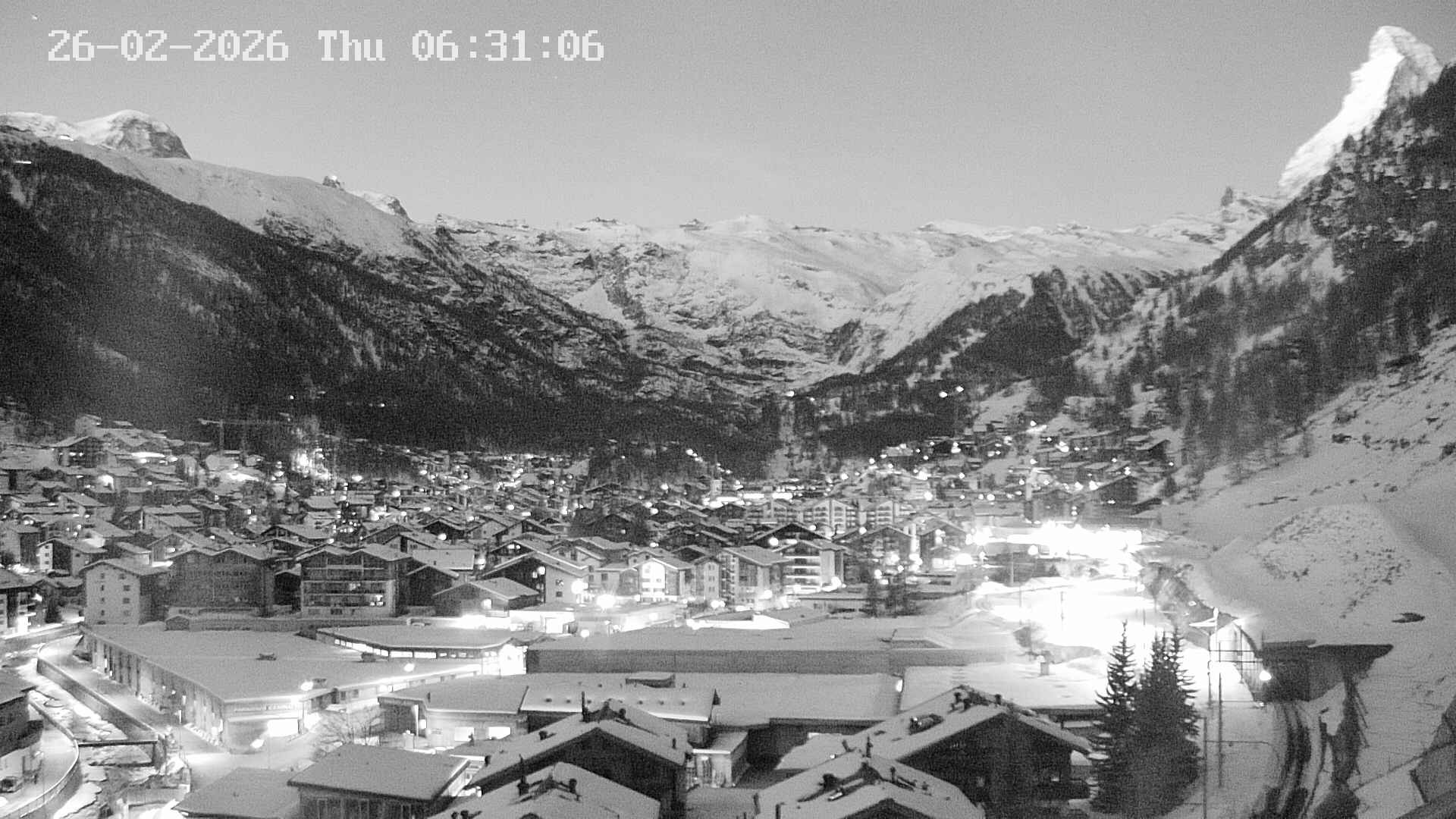 Archiv Foto Webcam Zermatt: Blick auf das Dorf