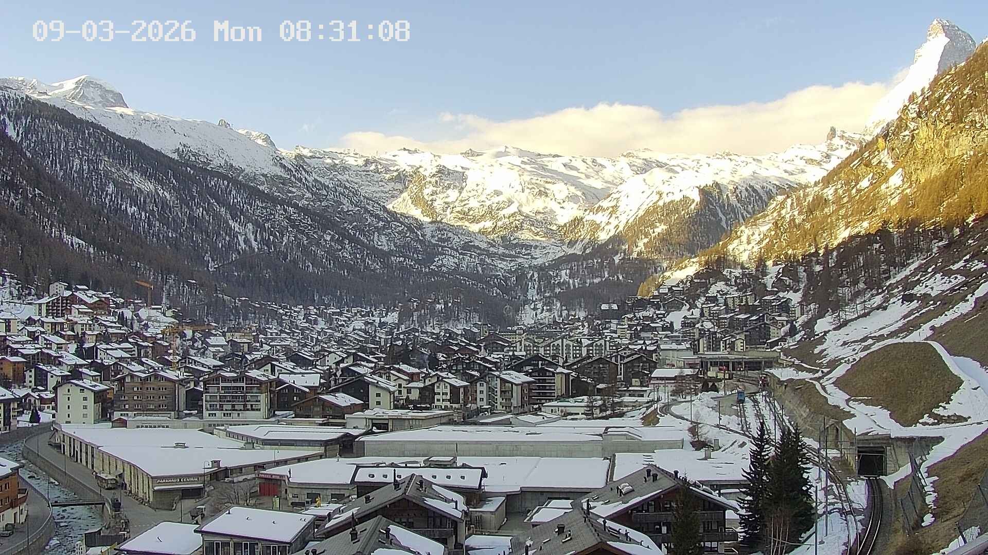 Archiv Foto Webcam Zermatt: Blick auf das Dorf