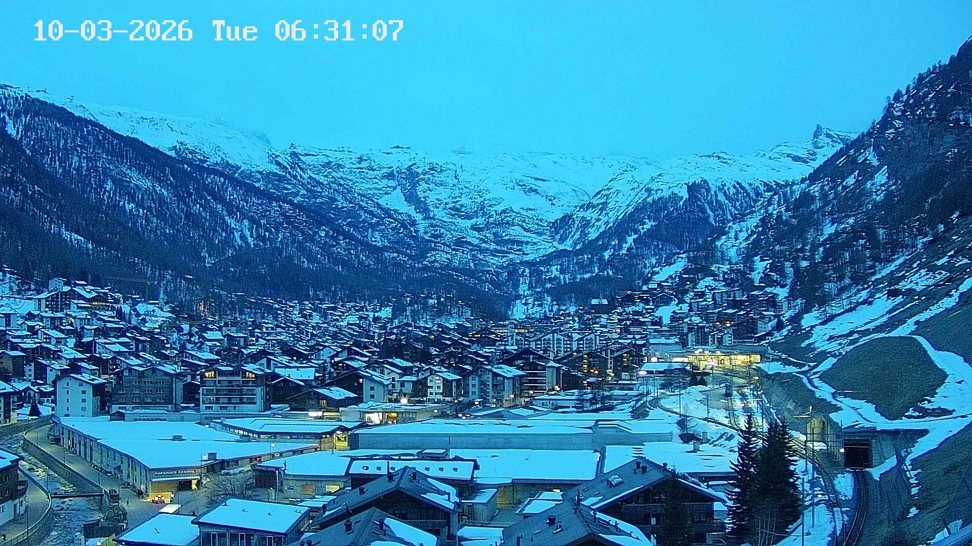 Archiv Foto Webcam Zermatt: Blick auf das Dorf