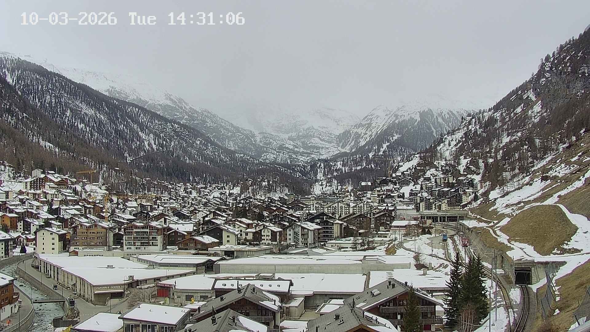 Archiv Foto Webcam Zermatt: Blick auf das Dorf