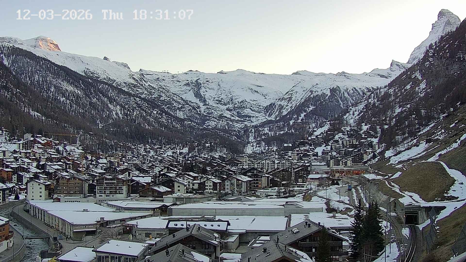 Archiv Foto Webcam Zermatt: Blick auf das Dorf