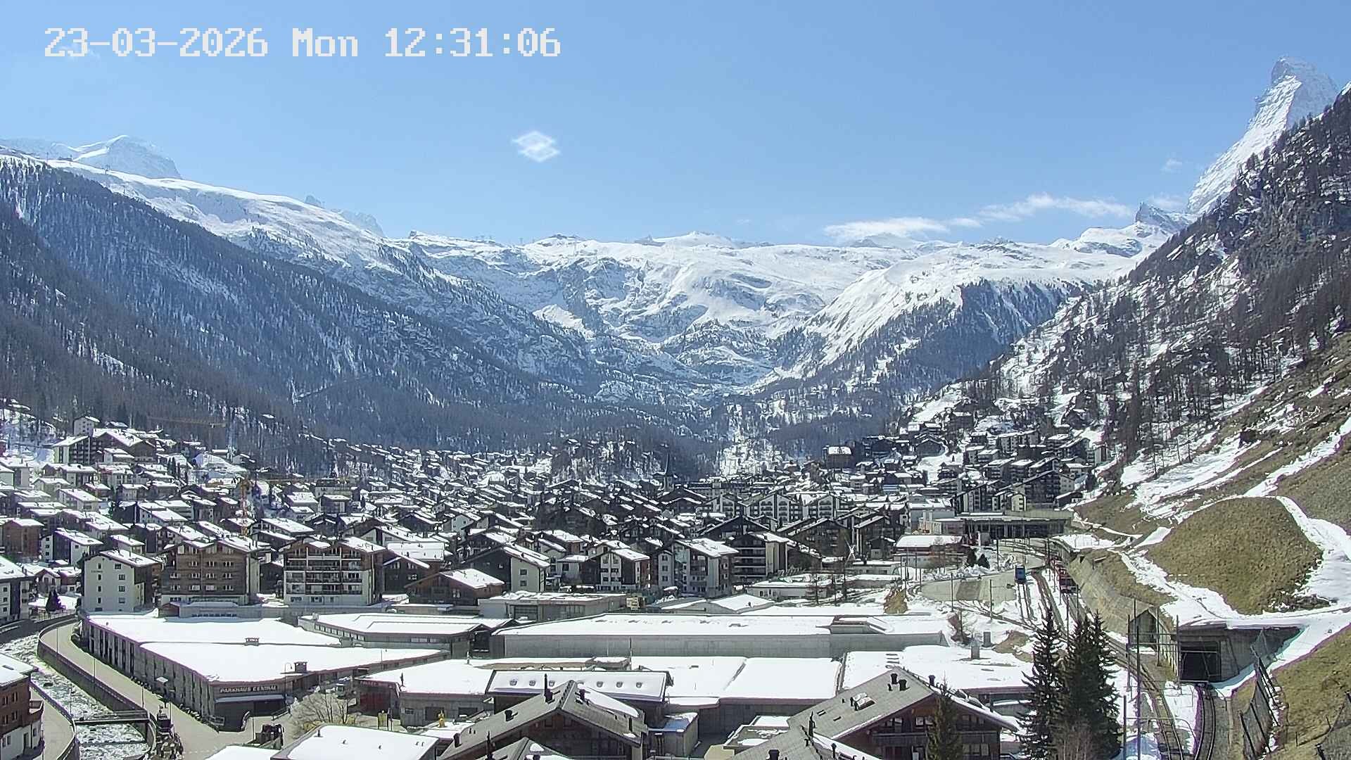 Archived image Webcam Zermatt - Spiss