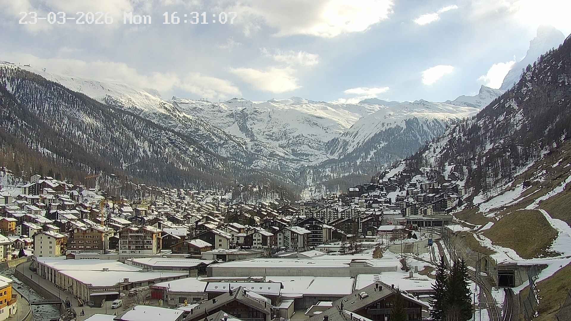 Archived image Webcam Zermatt - Spiss