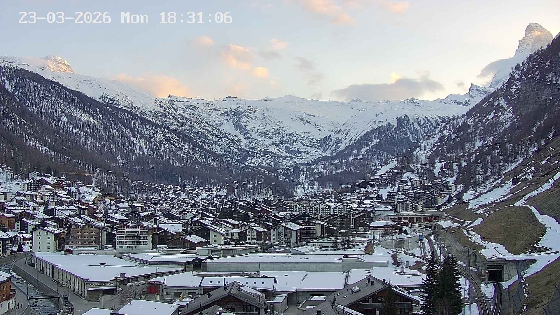 Archived image Webcam Zermatt - Spiss