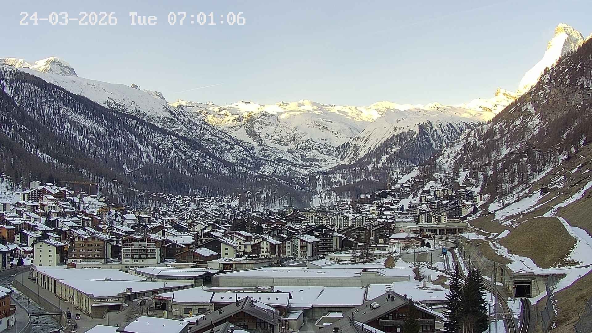 Archiv Foto Webcam Zermatt: Blick auf das Dorf