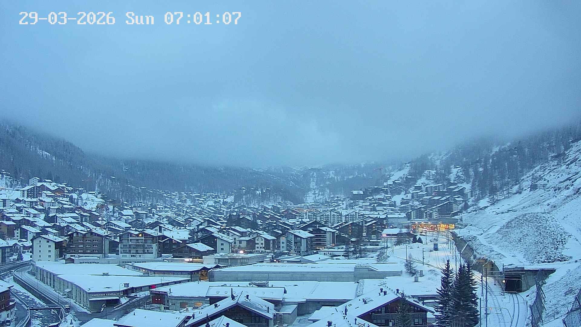 Archiv Foto Webcam Zermatt: Blick auf das Dorf