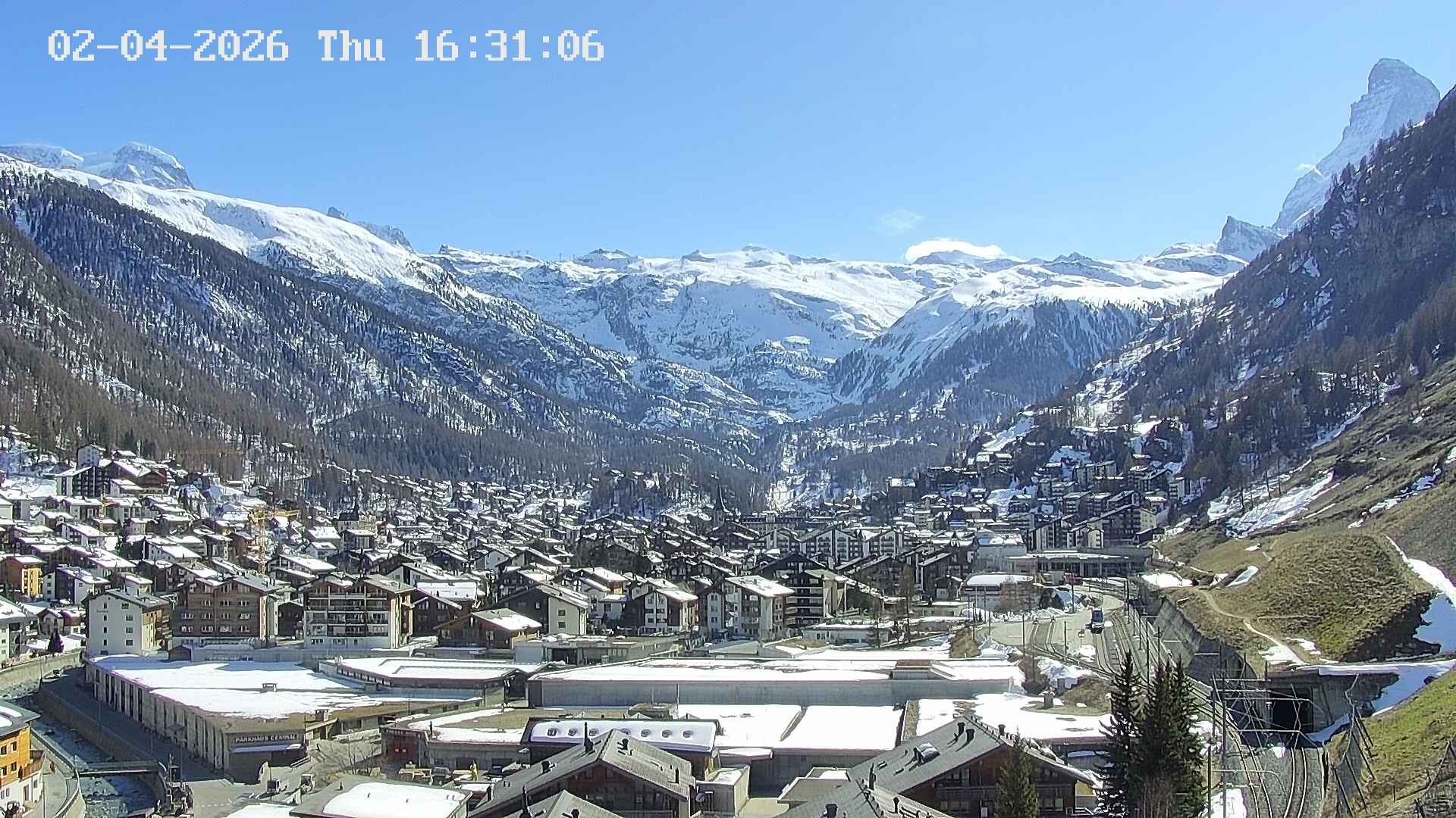 Archiv Foto Webcam Zermatt: Blick auf das Dorf