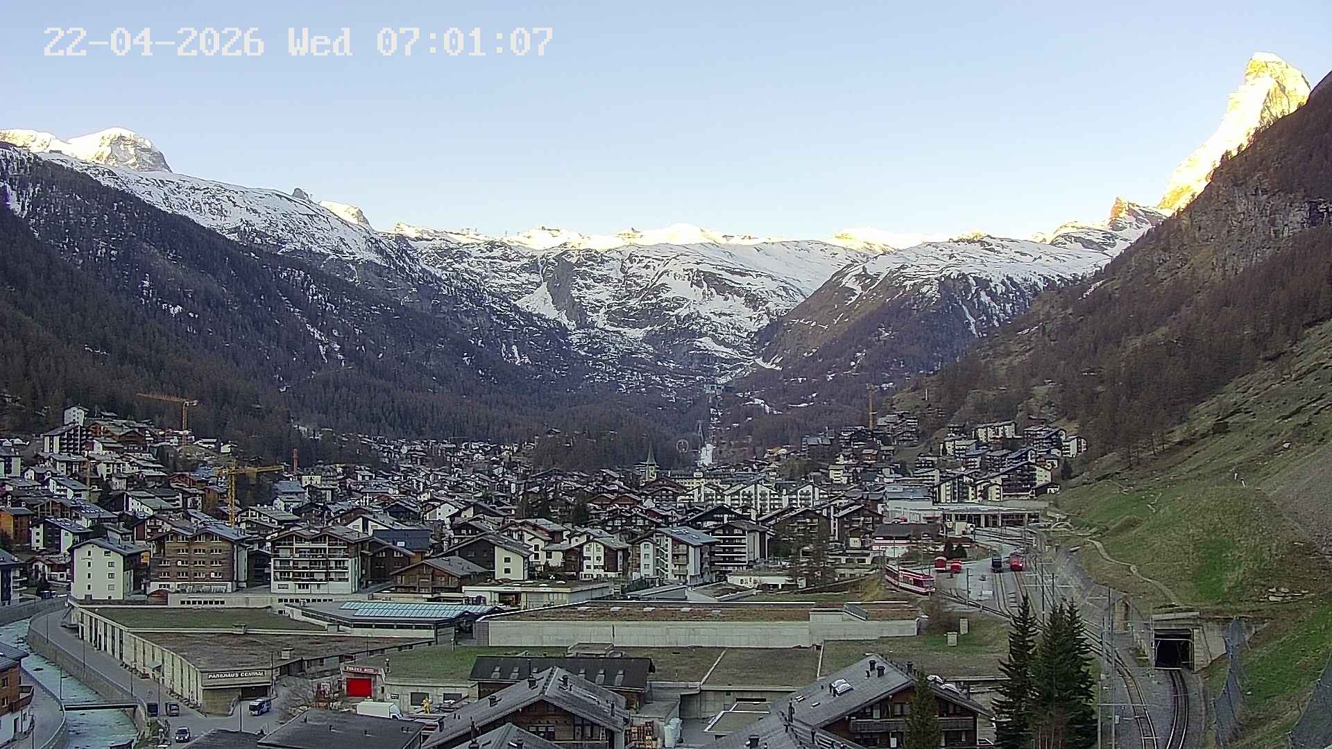 Archiv Foto Webcam Zermatt: Blick auf das Dorf
