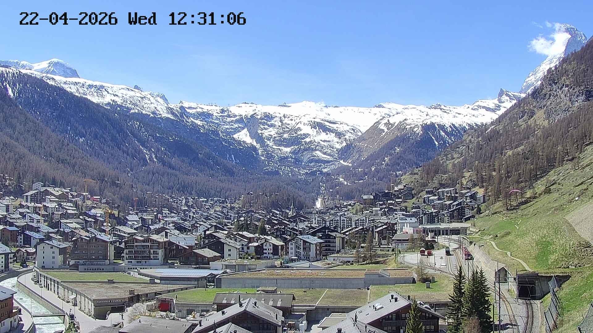 Archiv Foto Webcam Zermatt: Blick auf das Dorf