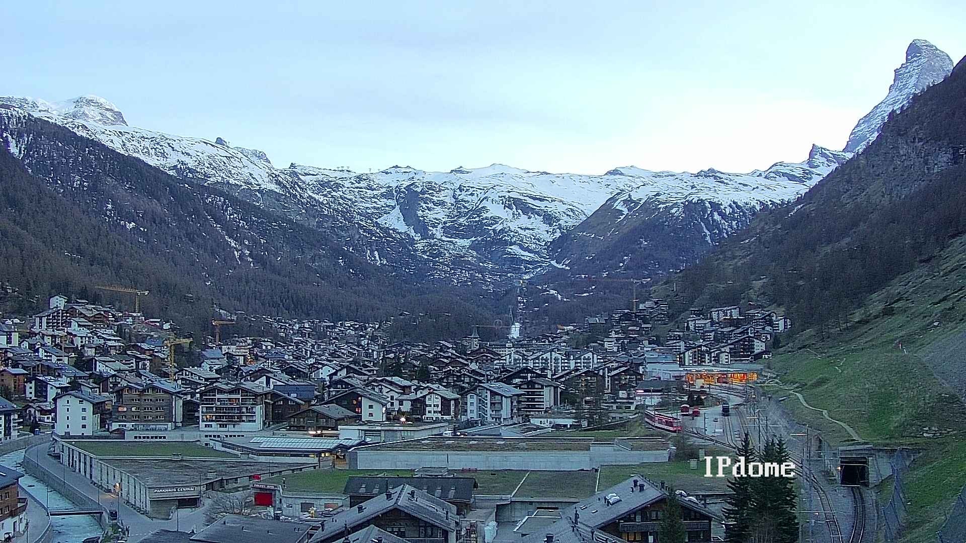 Archiv Foto Webcam Zermatt: Blick auf das Dorf