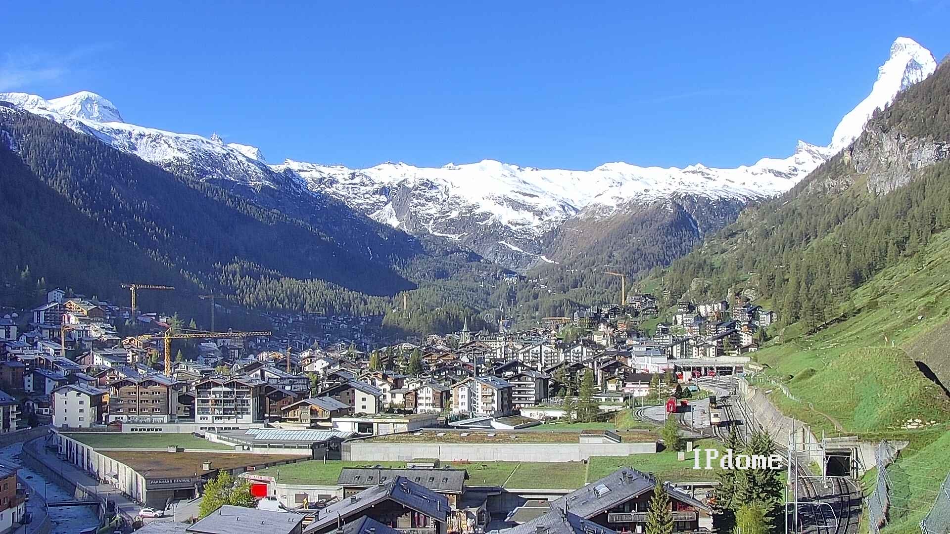 Archiv Foto Webcam Zermatt: Blick auf das Dorf