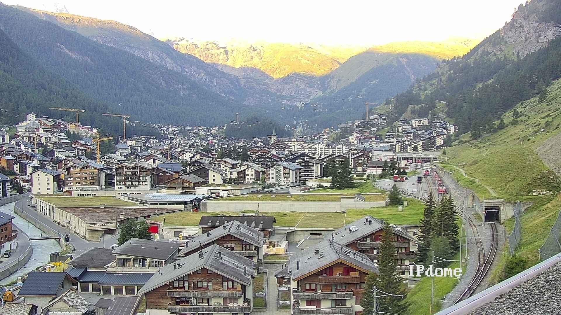 Archived image Webcam Zermatt - Spiss