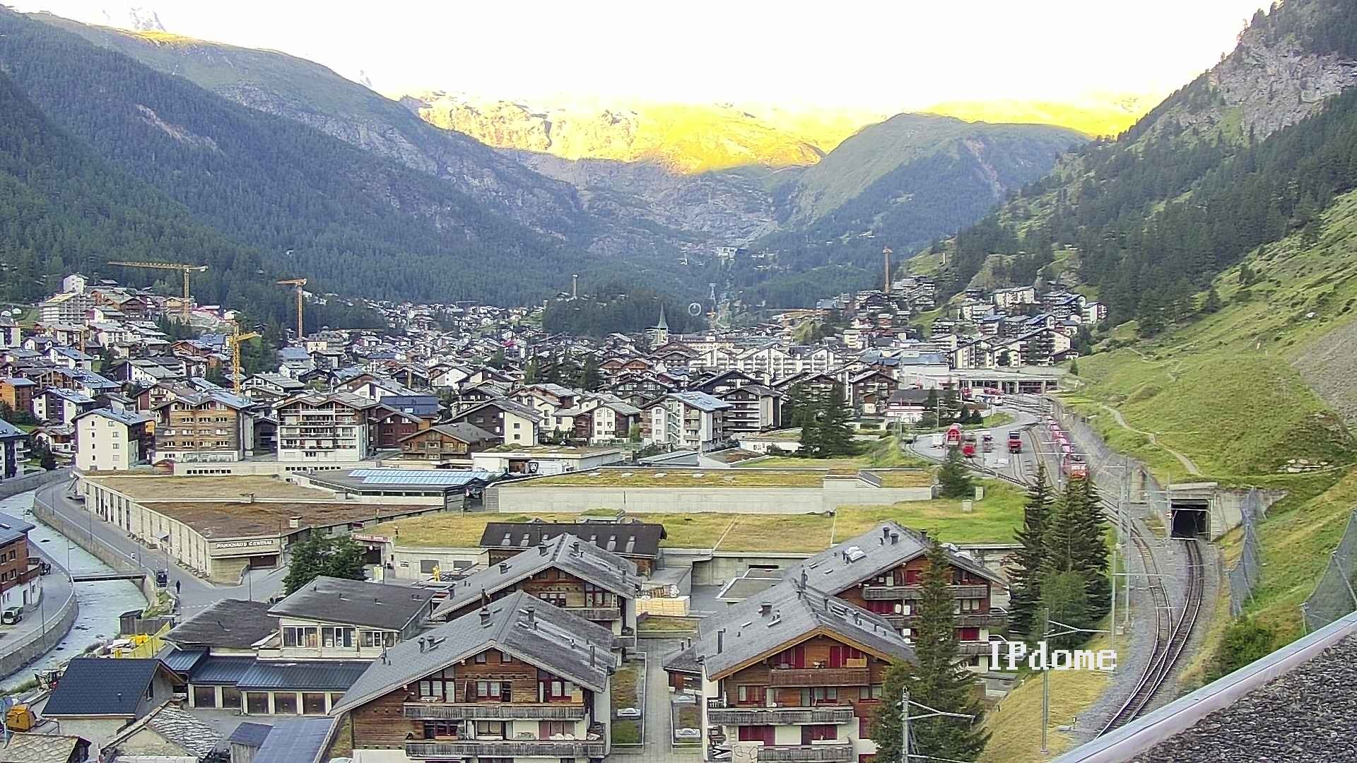 Archived image Webcam Zermatt - Spiss